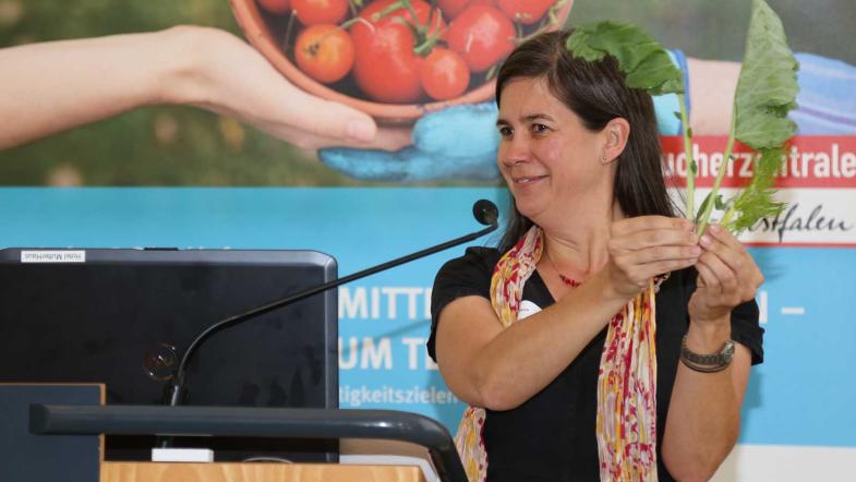 Daniela Baum am Rednerpult