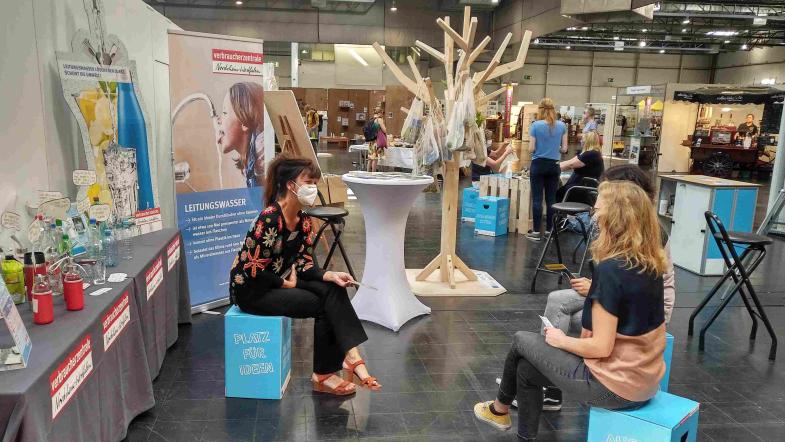 Das MehrWert-Projekt war bei der Messe Fair Friends in den Dortmunder Westfalenhallen dabei, die mit einem besonderen Infektionsschutzkonzept stattfand. 