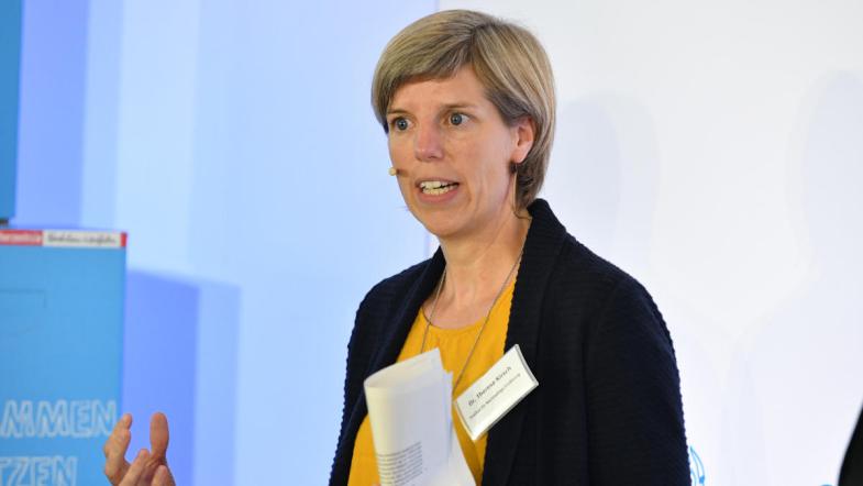 Dr. Therese Kirsch